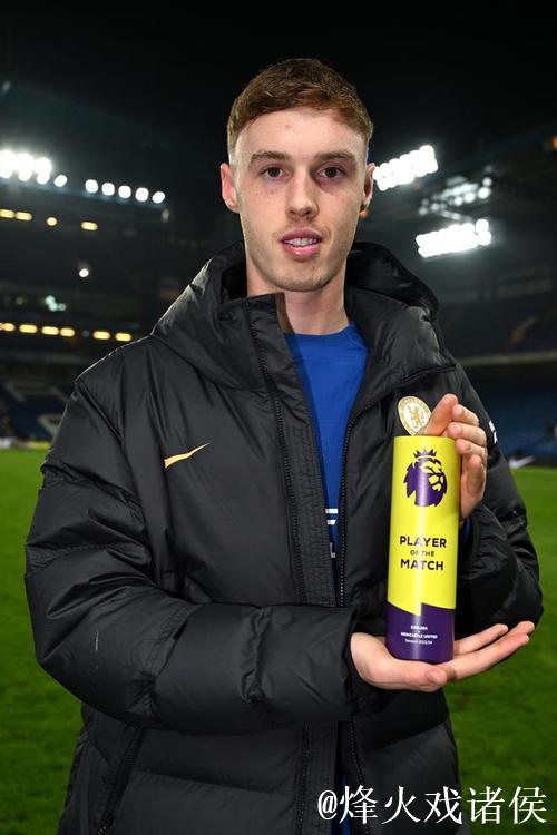 福法纳:帕尔默只要上场就是队内最佳;古斯托每天都刻苦训练 福法纳:帕尔默只要上场就是队内最佳;古斯托每天都刻苦训练